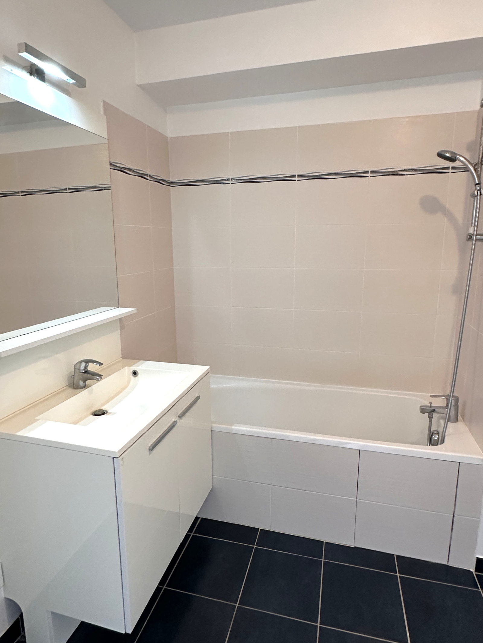 Image_5, Studio, Craponne, ref :2257